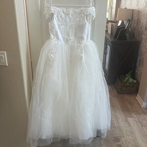 Charming White Floral Kids Formal Dress MUST SELL OBO